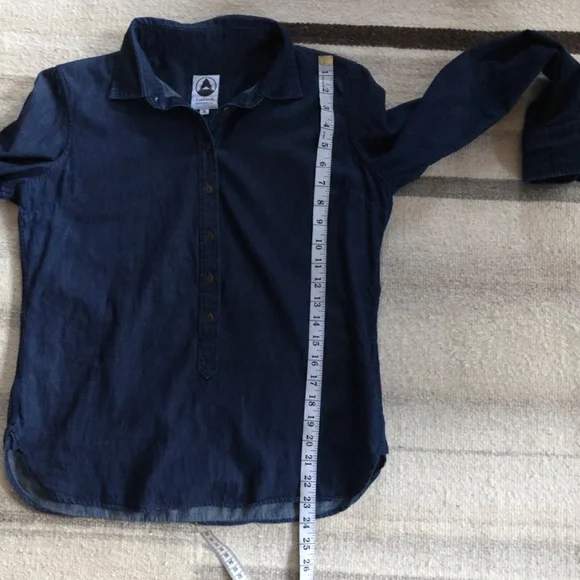 Tradlands Hatteras Pop Over Denim Shirt - Picture 13 of 14